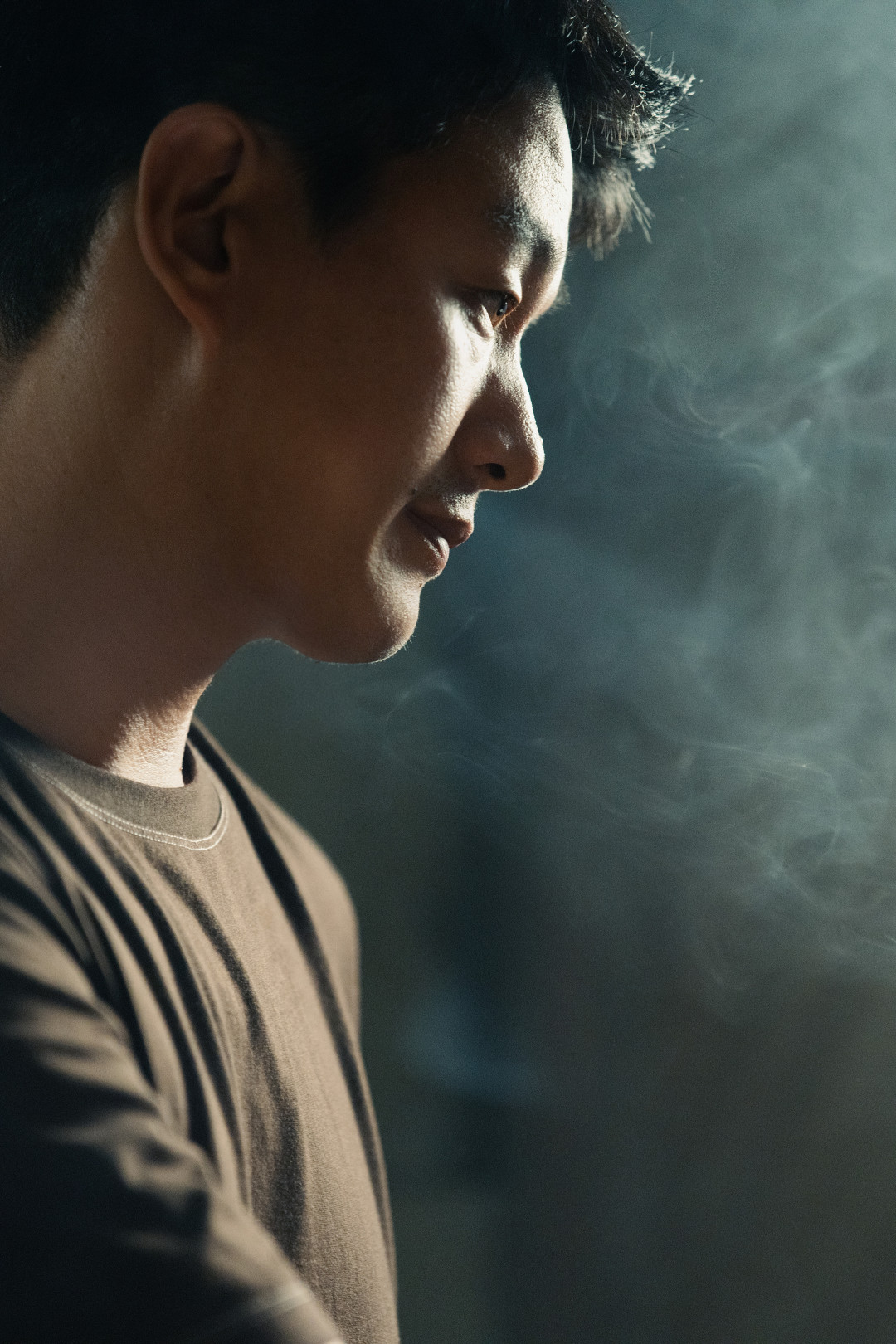 佟大为结婚19年几乎无绯闻,却接连演“不会爱的丈夫”:这四部剧哪部值得看
