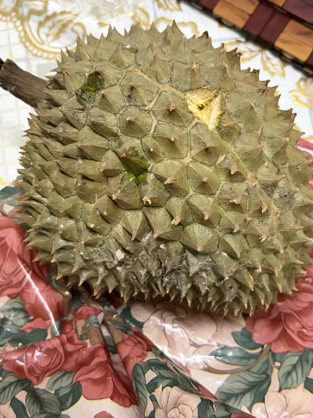 树熟榴莲跌进19元档:海南国产榴莲口碑两极,我翻了数十条实购帖