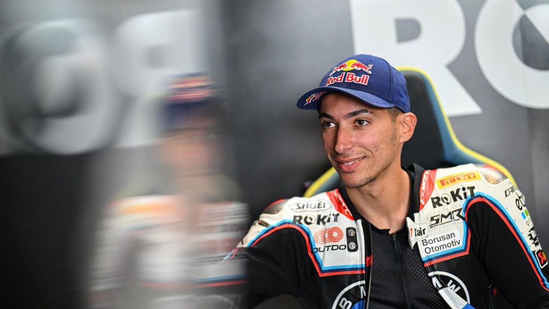 三届世界冠军把MotoGP目标定成“冲进前十”:托普拉克的雅马哈新秀半程复盘与下半程看点
