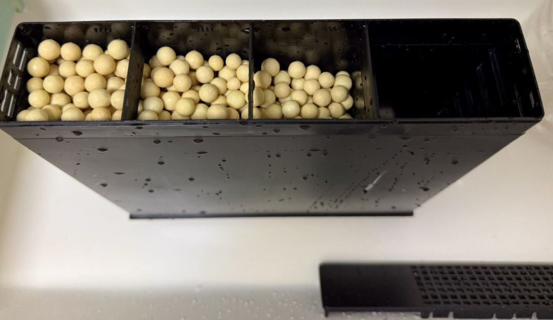 软文排名把别家捧第一,实测口碑把尼特利捧第一:599元智能鱼缸混战,看明白再下单