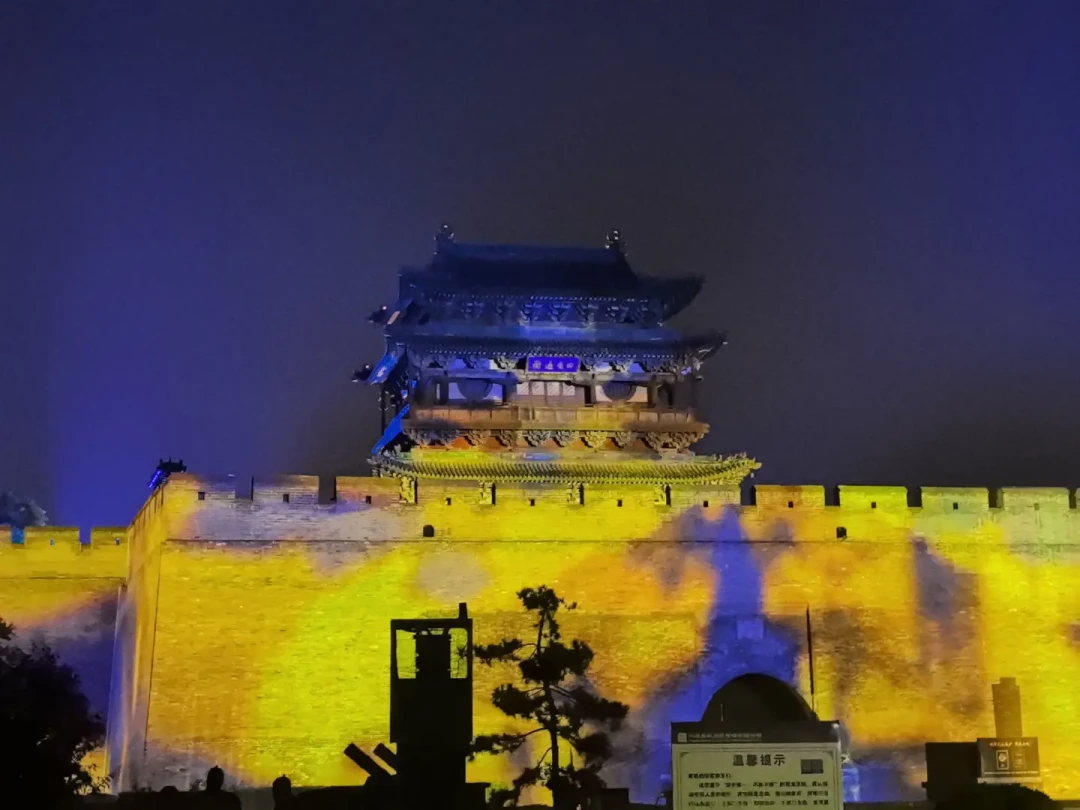 238元的《又见平遥》，一半人看哭，一半人直呼封建糟粕：到底值不值得看