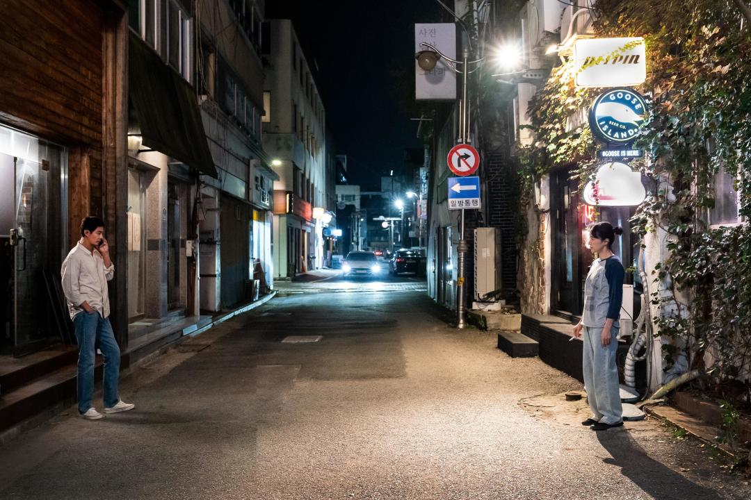李沧东的《可能的爱情》终于露出形状:164分钟、青少年禁止观看、两对夫妻对撞,这三个信号读给你听