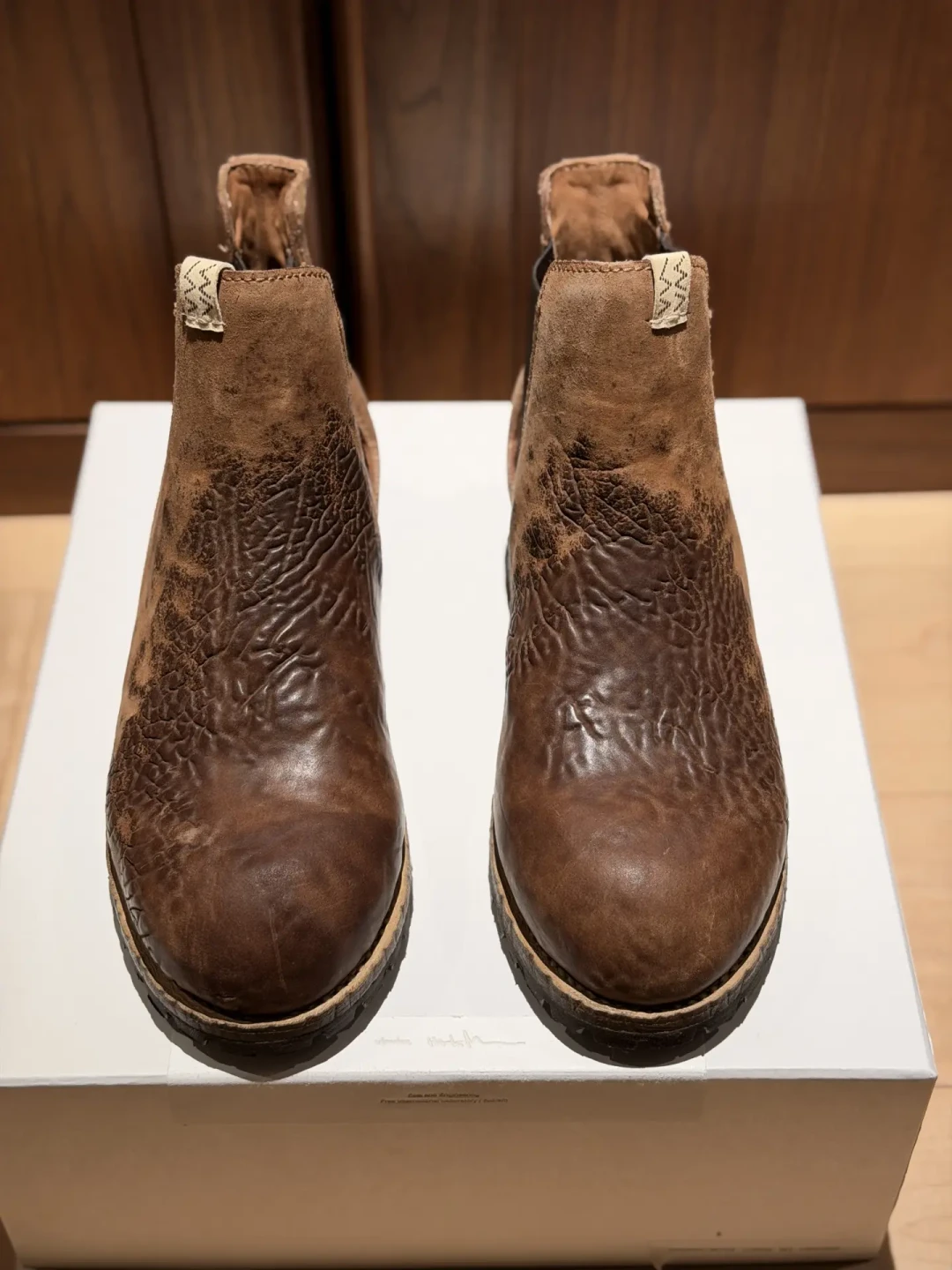 visvim开胶掉跟别急着扔:翻完全网的维修帖,我搞懂了这双鞋为什么还能穿十年