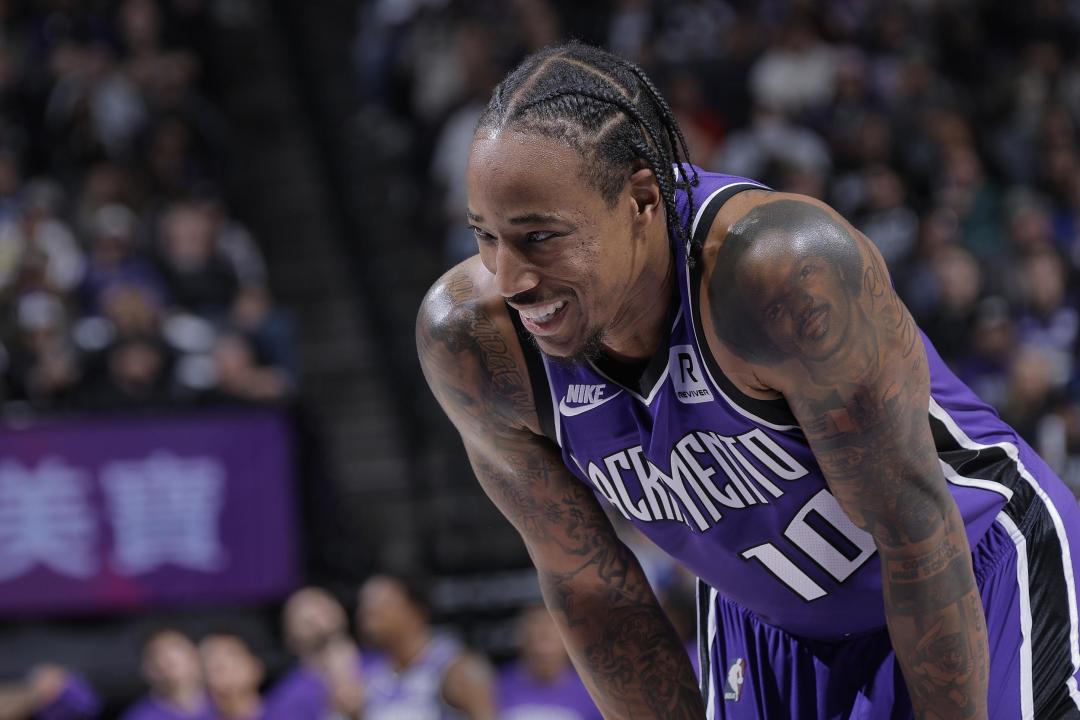 德罗赞1年390万正式加盟掘金:这笔捡漏补的是第二阵容,不是冠军窗口