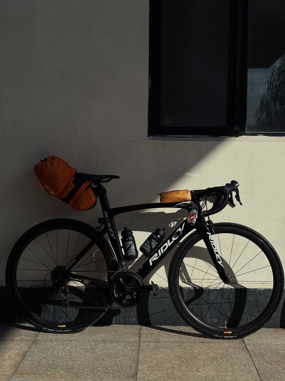 第一次bikepacking买车包前,先搞懂尾包甩尾、车架包打腿、车头包影响操控这三个通病