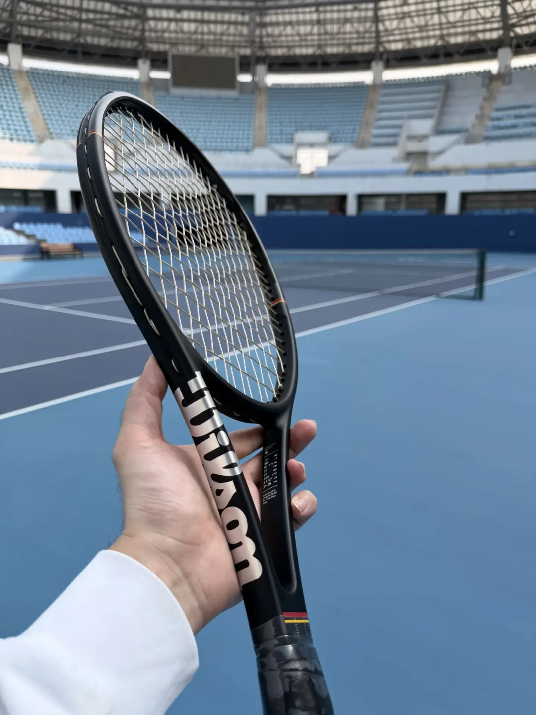 小黑拍扛不住价了:Pro Staff Classic上市7个月,现在多少钱能买到