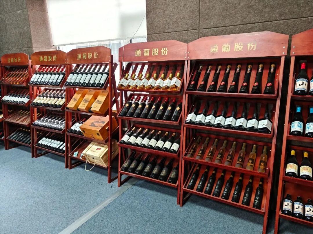 有人说太甜,有人说根本不甜:通化葡萄酒口碑两极,多半是你没买对那一瓶