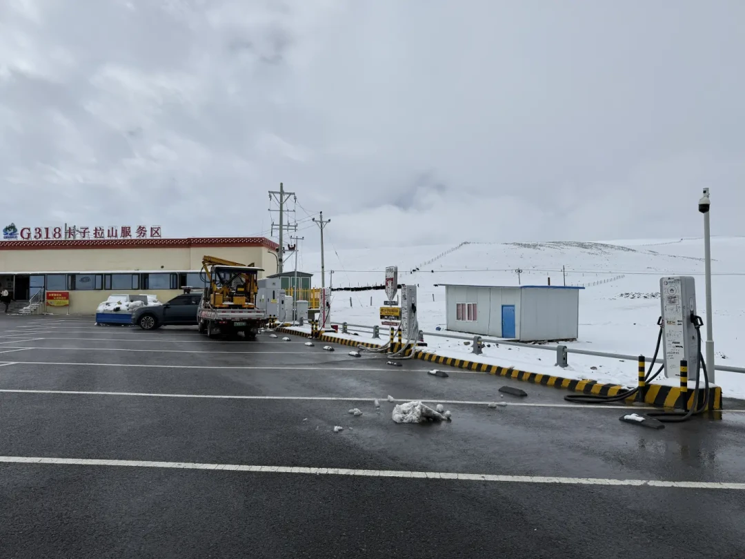 纯电跑318进藏，2026年真能行了？翻完最新路书和车主实测，先认清这3个坑再出发