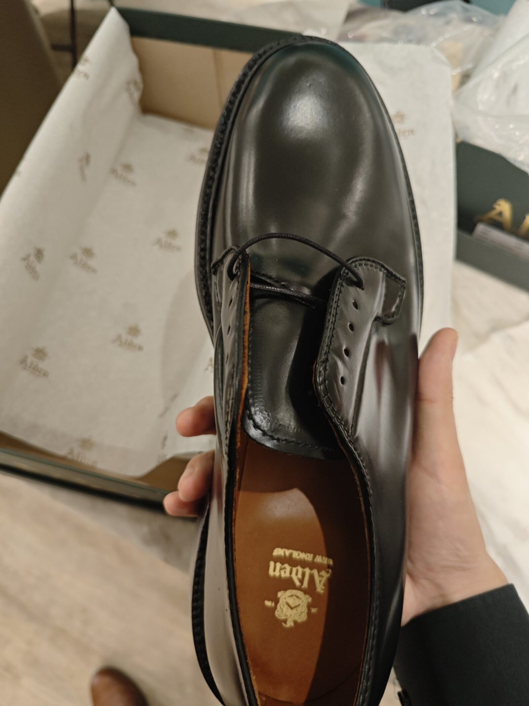 国内7k+、法国1195欧、捡漏2千出头:一双 Alden 马臀皮,到底该花多少钱买?