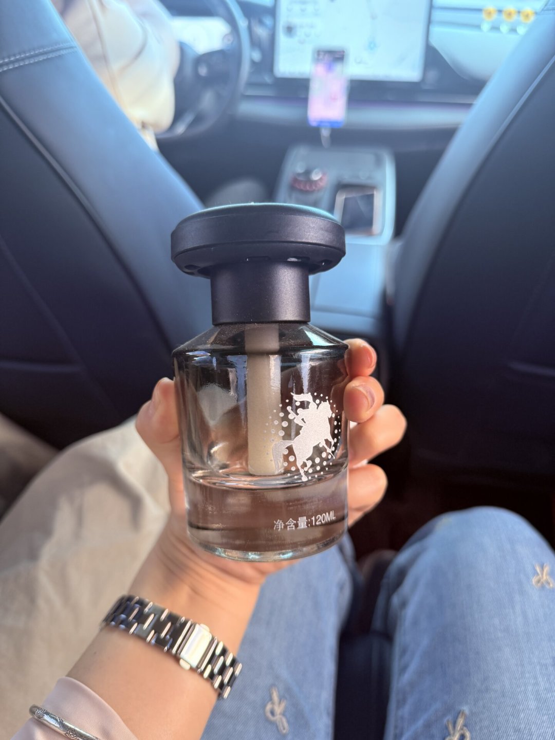 越闻越晕车?核对150多条真实帖子后,我整理出晕车家庭的车香选法