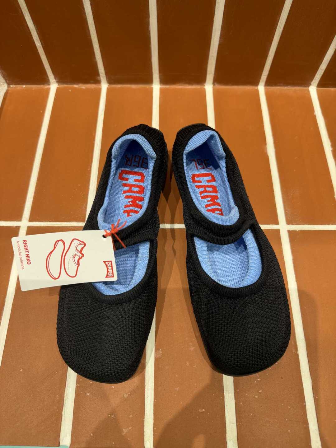 都说 Camper 舒服，有人却一个月就开胶：翻了 40 多篇实穿帖，真正好走的就这几双