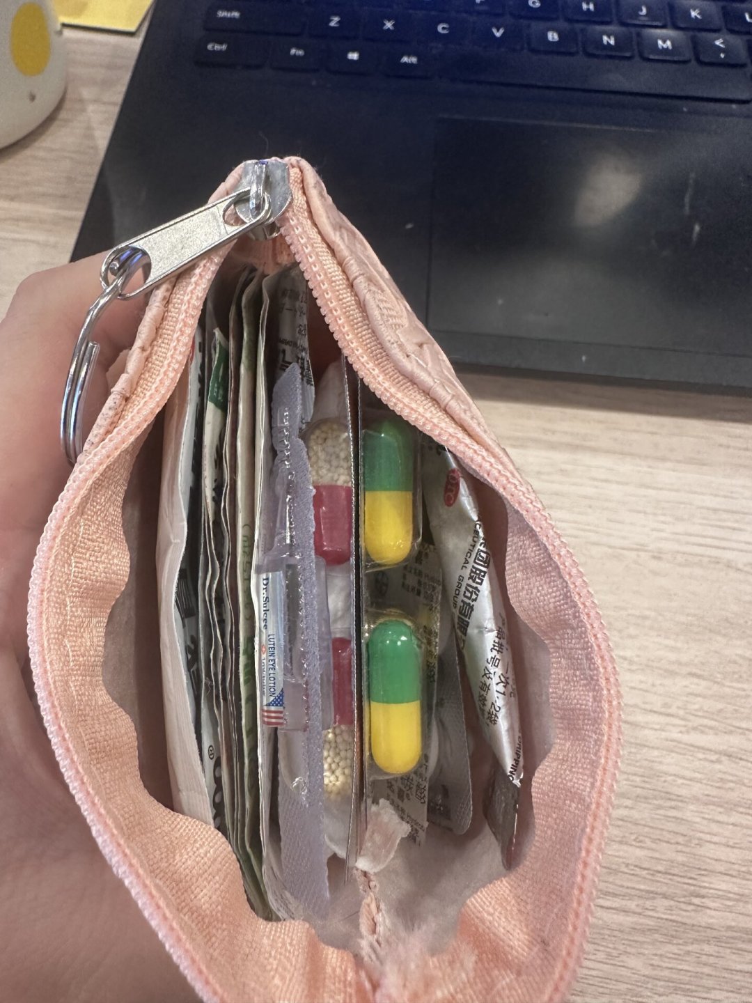 中秋国庆出境机票预订已超128万张:药包没搞清这3个问题,先别急着收