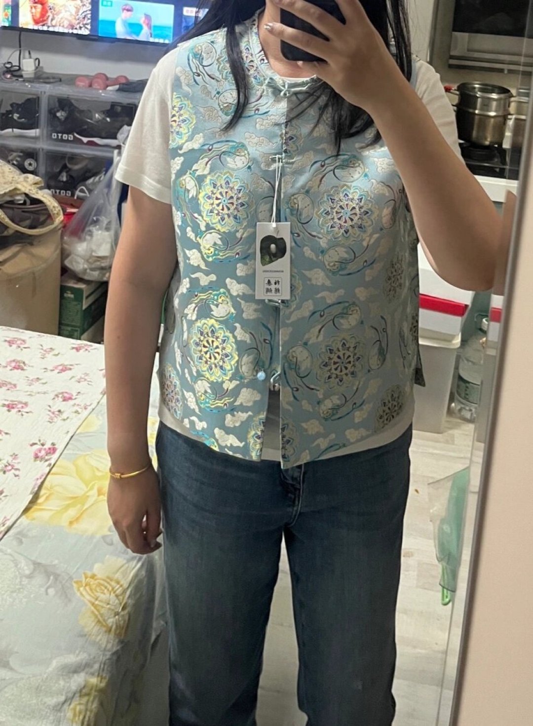 2408元的定制宋锦马甲扣不上扣子:秋款上新前,把三条购买路线和防坑清单说清楚