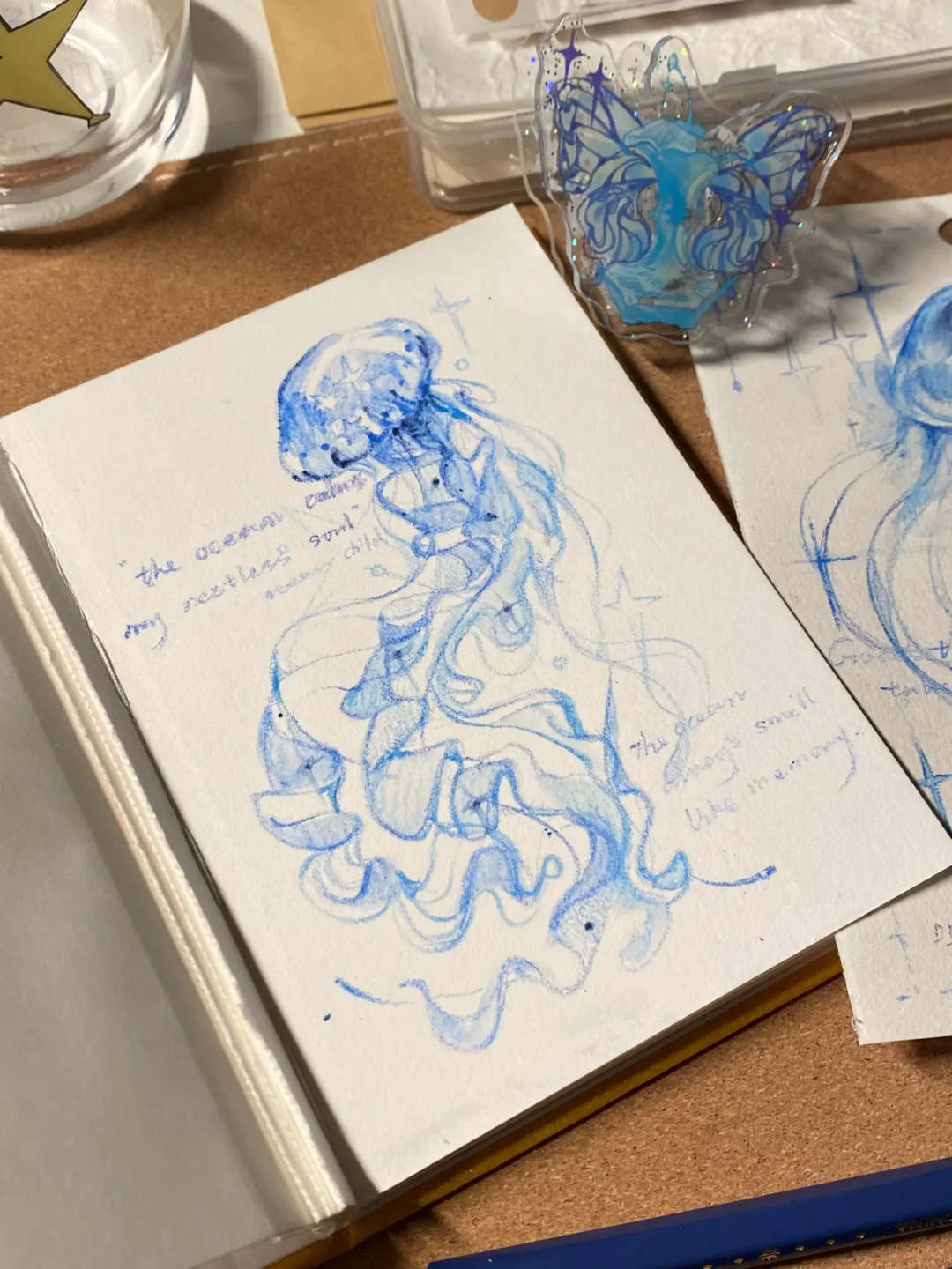你认真画完的水溶彩铅画,可能三个月就褪色:买前看懂“耐光性”这个参数