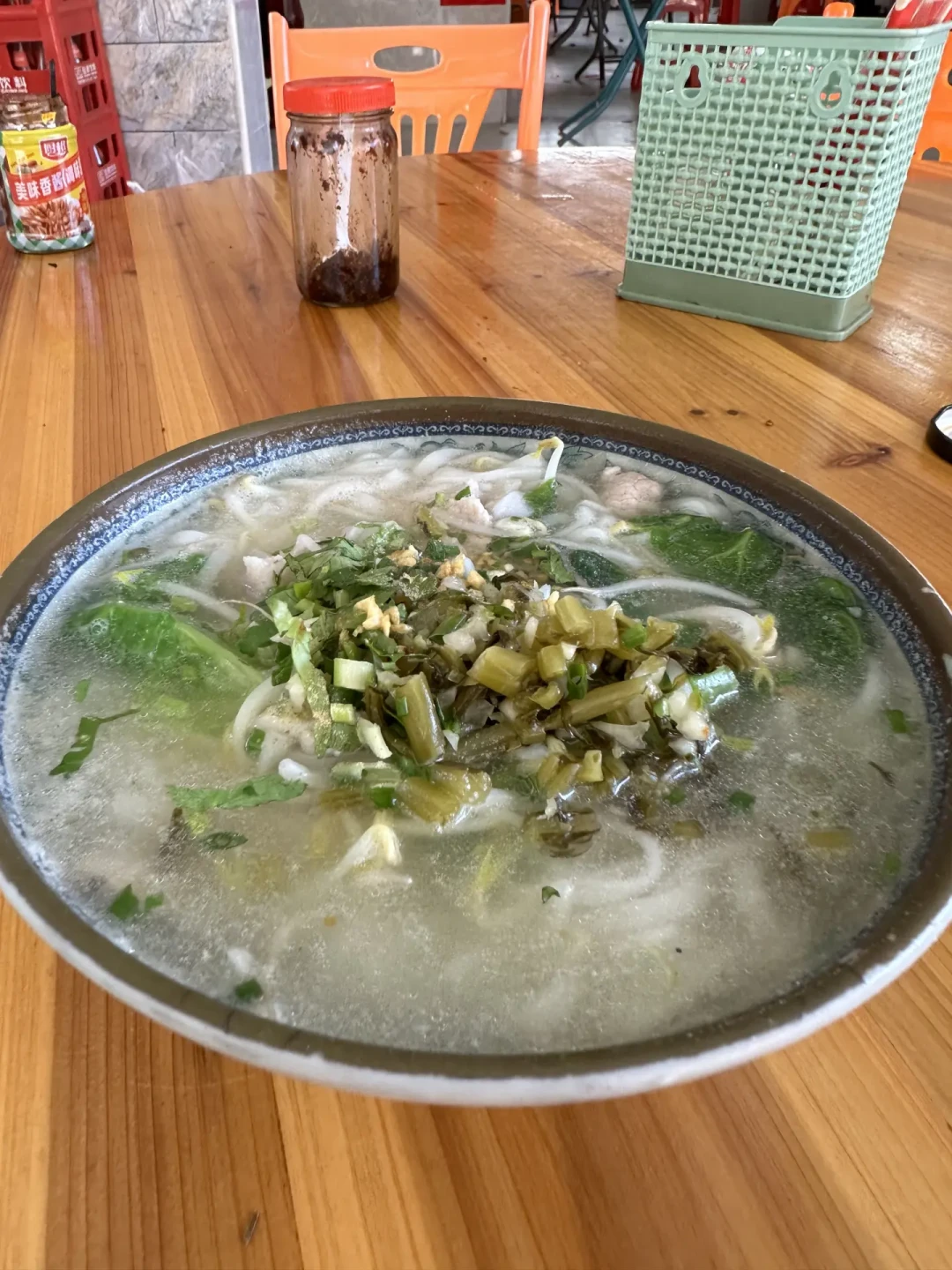 一半人说“被低估的宝藏”,一半人说“荒漠劝退”:崖州古城值不值得专程跑一趟?我把全网口碑翻完了