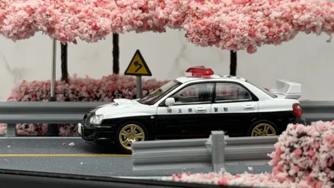 多美8月炸场:首个可动警灯警车、TLV第一台特斯拉,该抢的和该等的一次说清