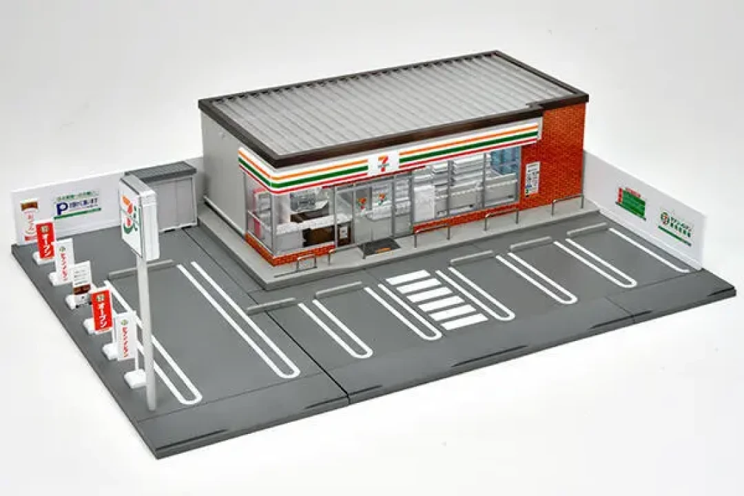 多美8月炸场:首个可动警灯警车、TLV第一台特斯拉,该抢的和该等的一次说清