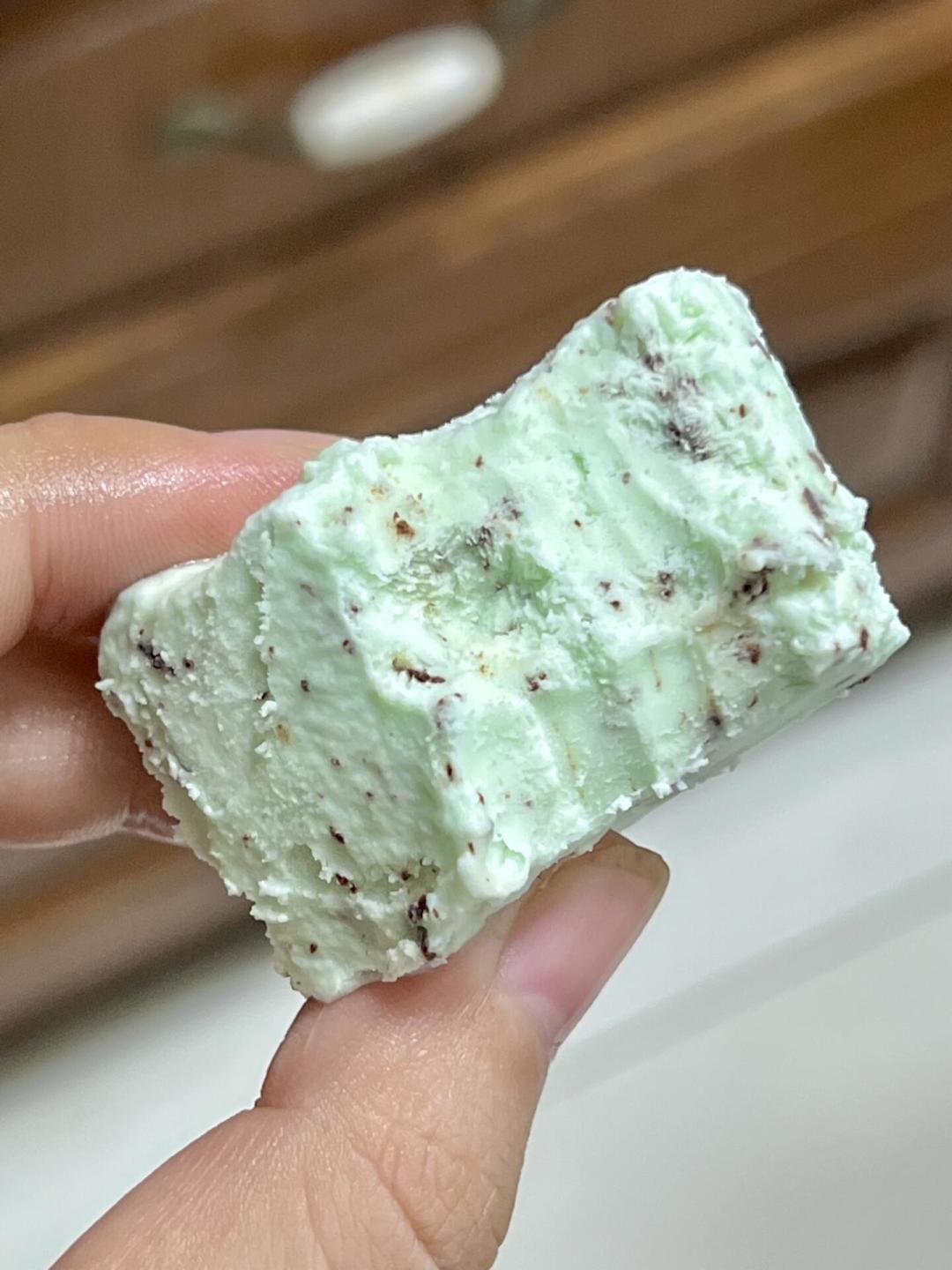 自制雪糕一根8块,比买的还贵?3000人吵了两天的账,今天算明白了