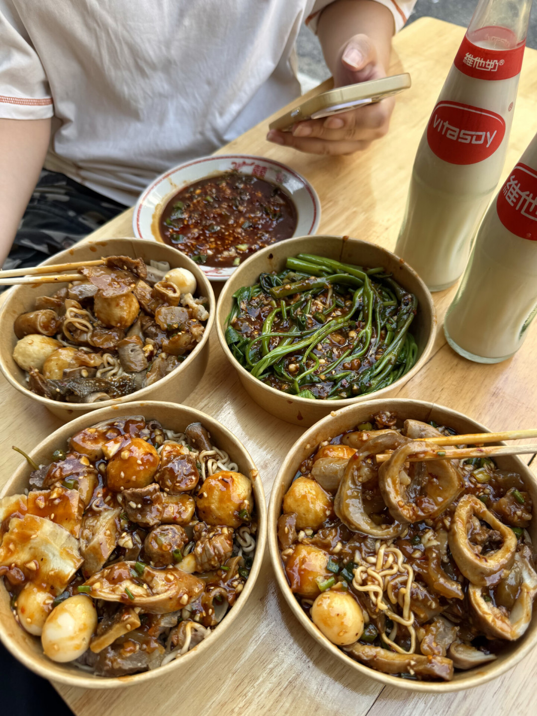 这周末先别急着去湛江赤坎老街:台风到了,过境之后恰是“老街吃海鲜”的黄金窗口