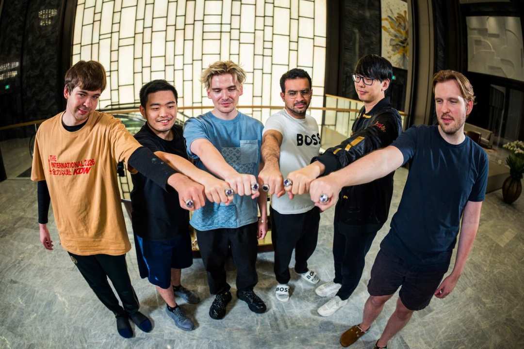 王牌全输,夺冠概率却涨到70%:明晚,Falcons电竞世俱杯三连冠之战收官,值得熬夜吗?