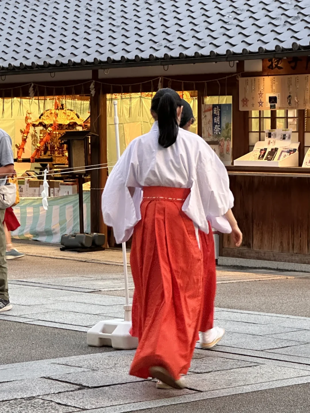 安倍晴明的“主场季”到了：阴阳师十周年、京都晴明祭、1021周年忌日挤进同一个秋天，一次说清怎么玩