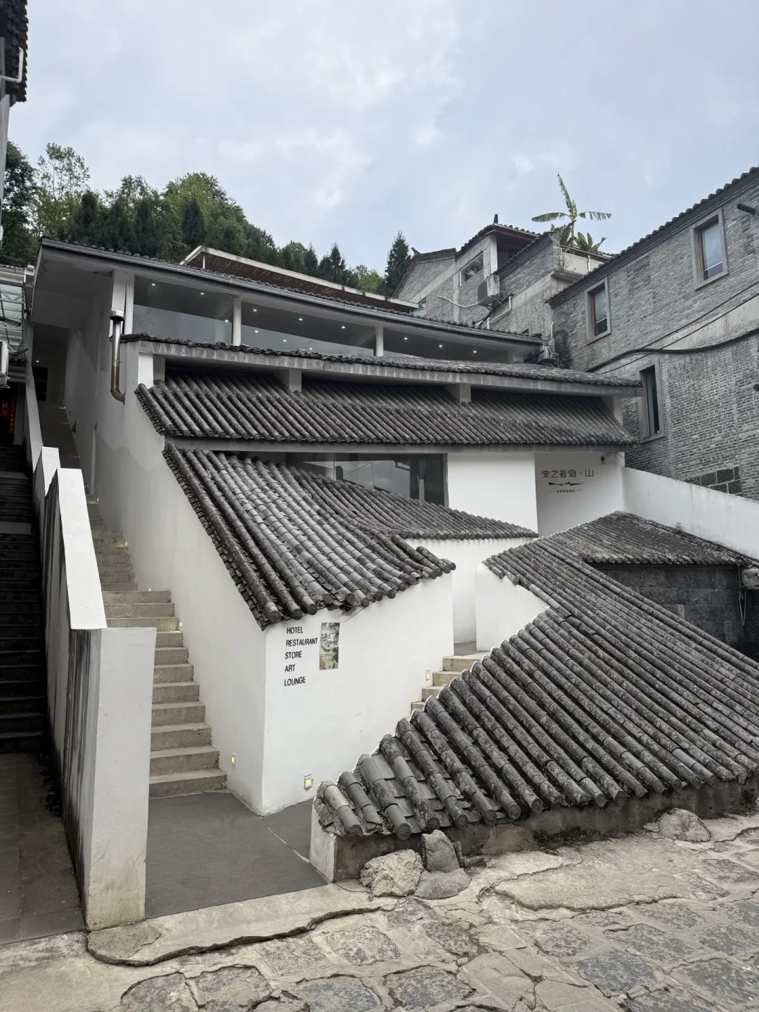 “获奖无数,住一小时就退房”:订中秋国庆设计民宿前,先看这5个照片藏不住的地方