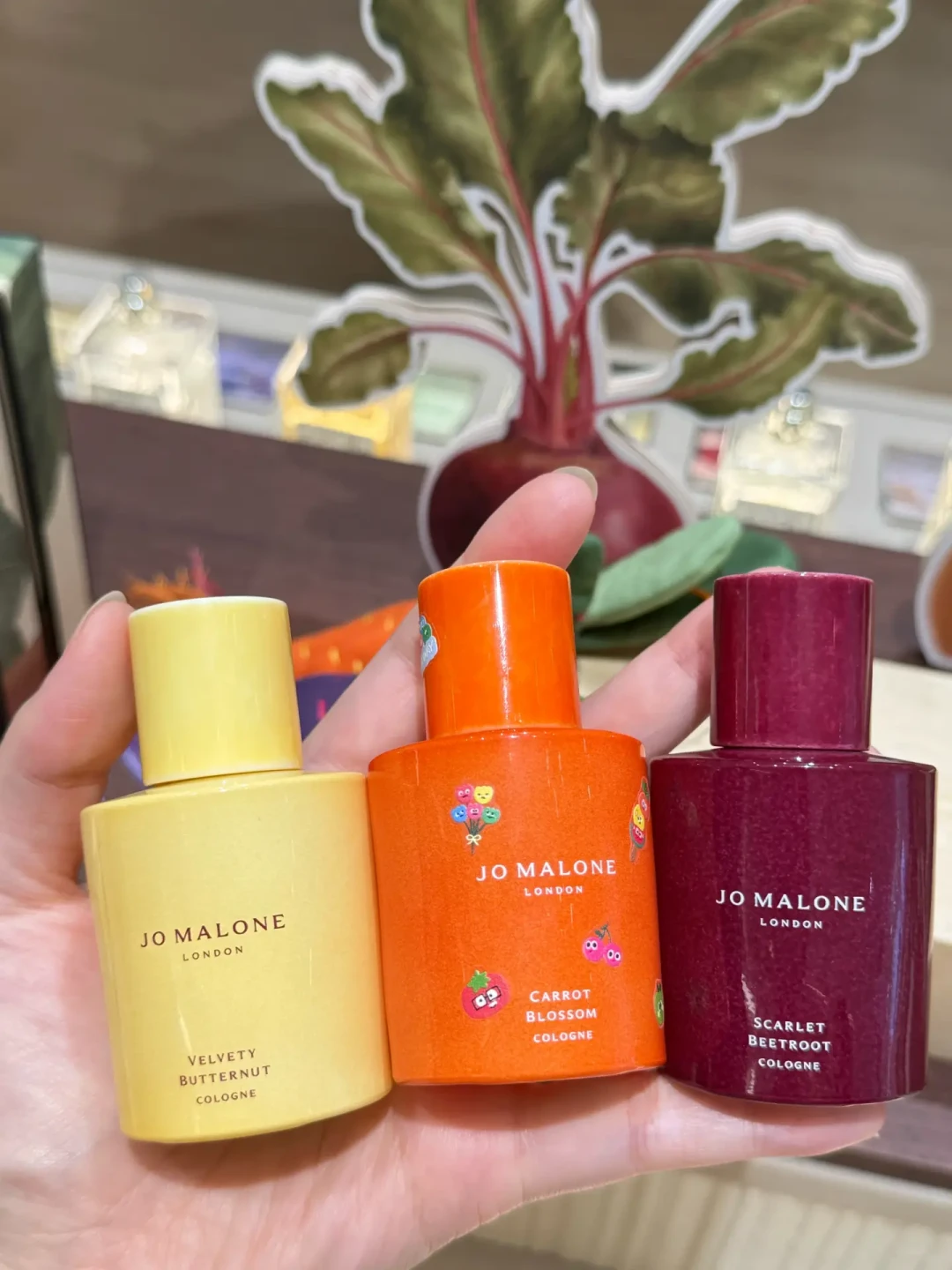 祖玛珑的三支“蔬菜”香水爆火但口碑两极：翻完全网香评，告诉你选哪支、怎么买便宜