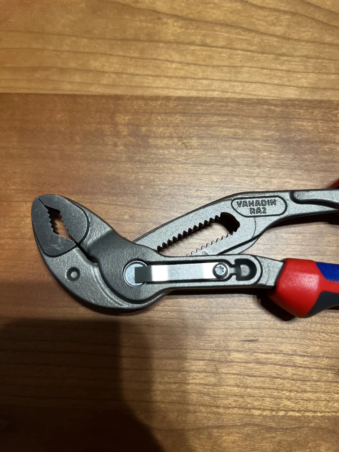 KNIPEX假货卖到正品价:翻完全网实案对比帖,我整理出6个鉴别点和3个误区