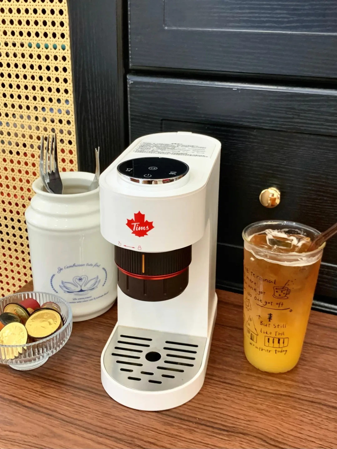 胶囊机该不该换全自动？翻了十几个换机账本后，我把回本线定在每天2杯