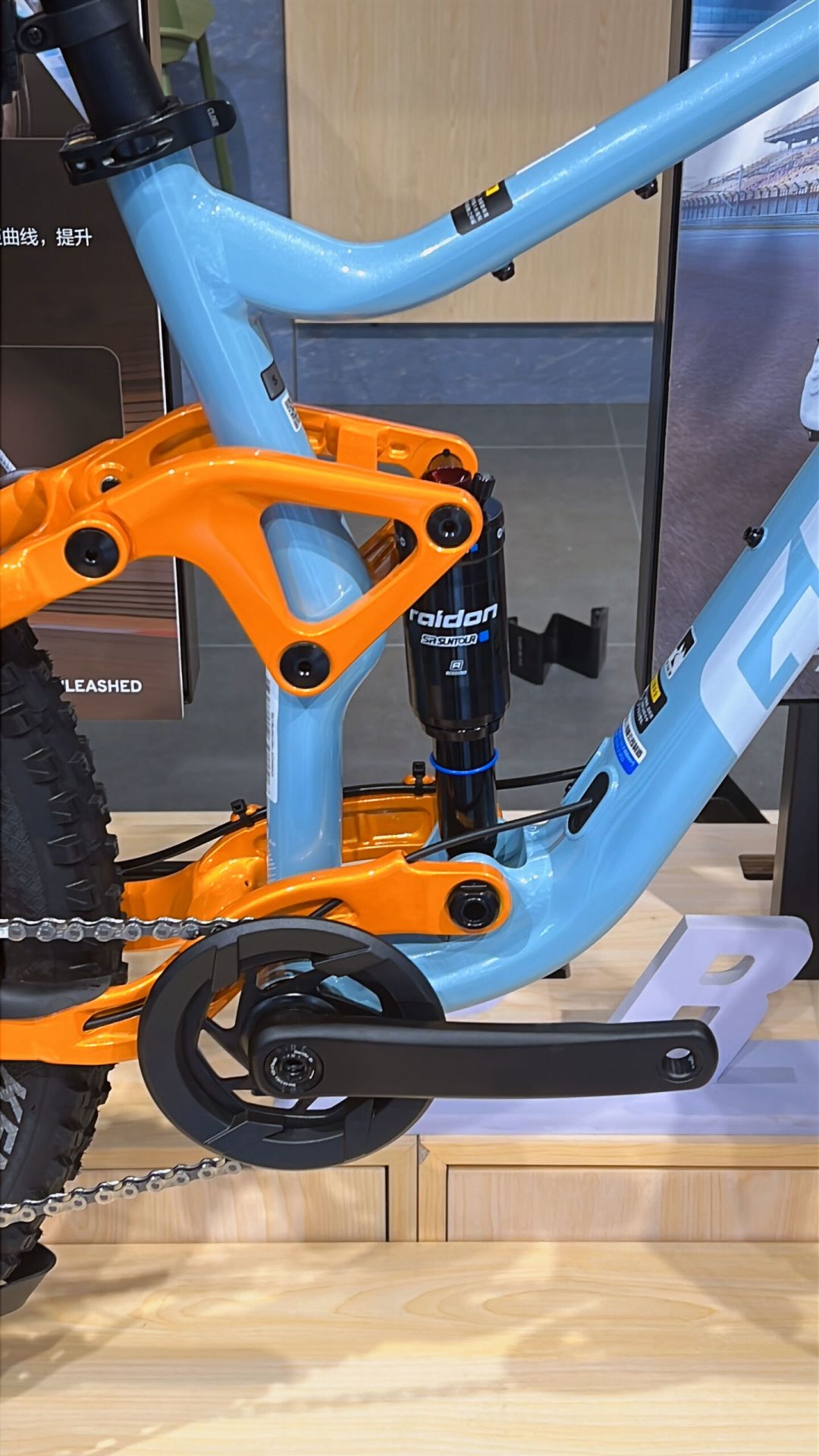 捷安特把入门软尾打到3998元:Stance 3到店,同价27款XTC800怎么选