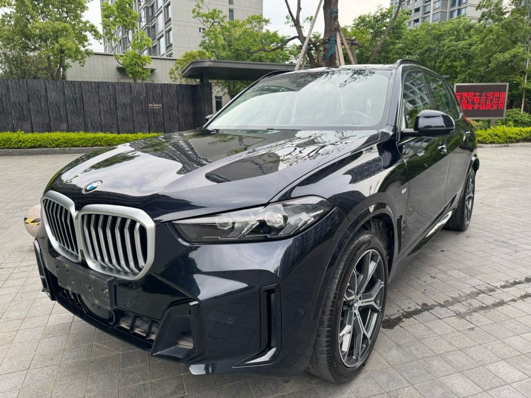 宝马X5L跌到48万,但明年来的是一台