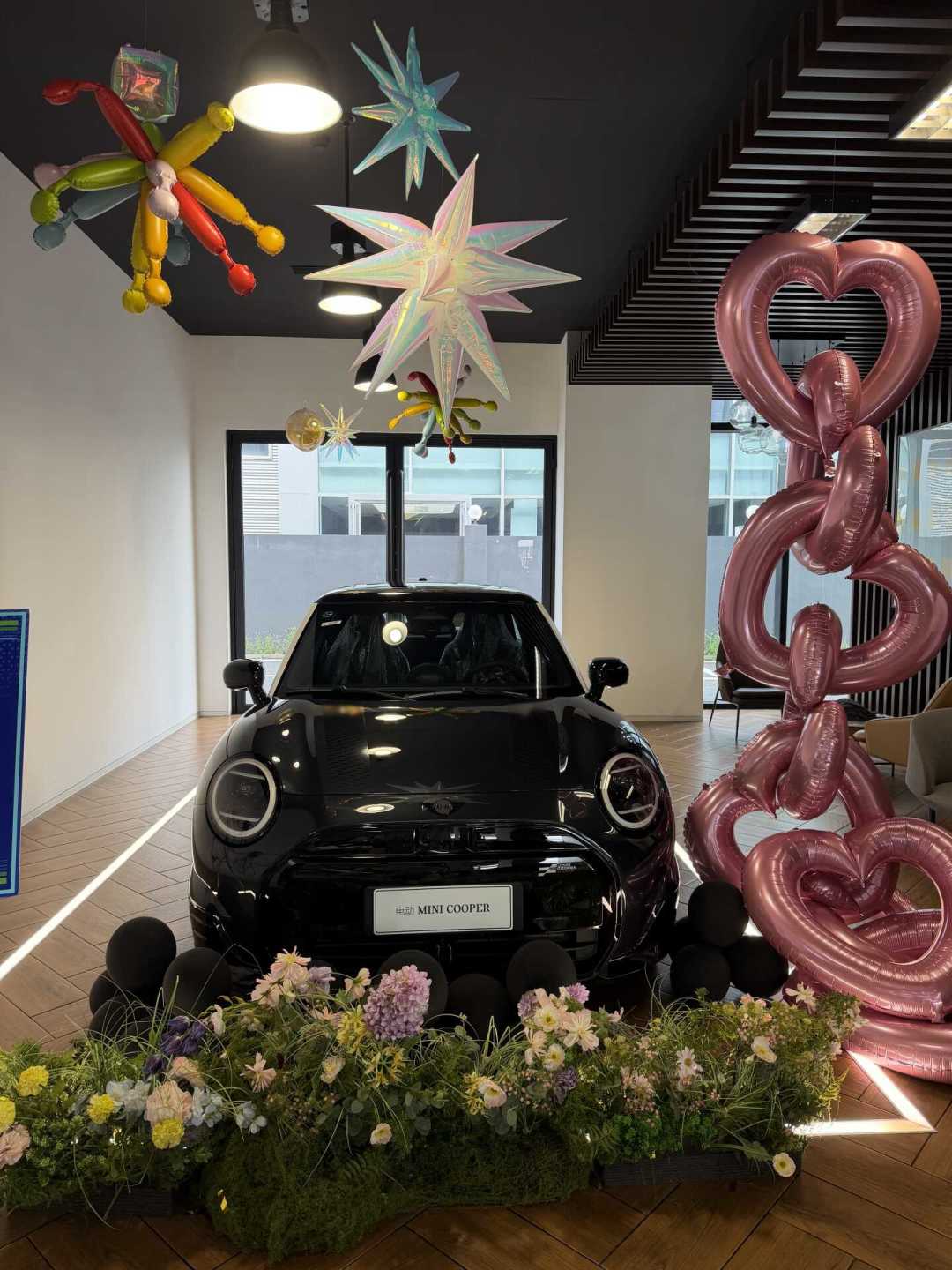 电动MINI 9月1日起又要召回:两年5次召回公告全扒完,车主自查、买二手的要多查一步