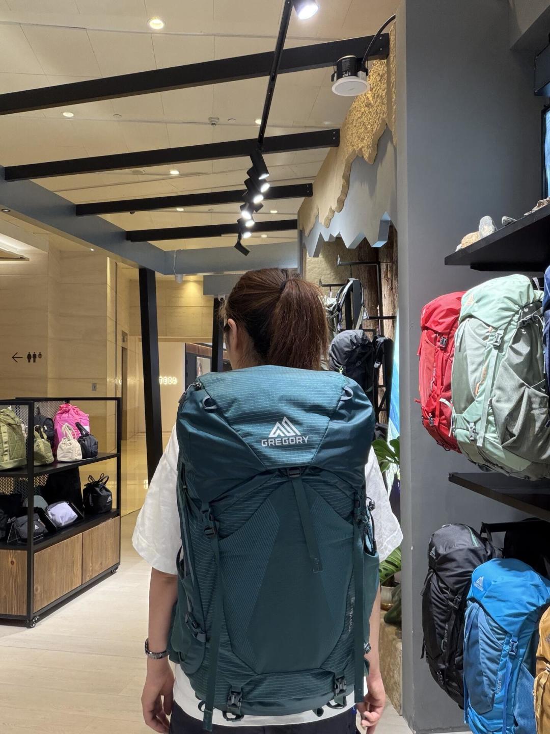 「格里高利会惩罚每一个瘦子」?翻完小个子女生的试背记录,我把女款选码表和避坑清单整理出来了