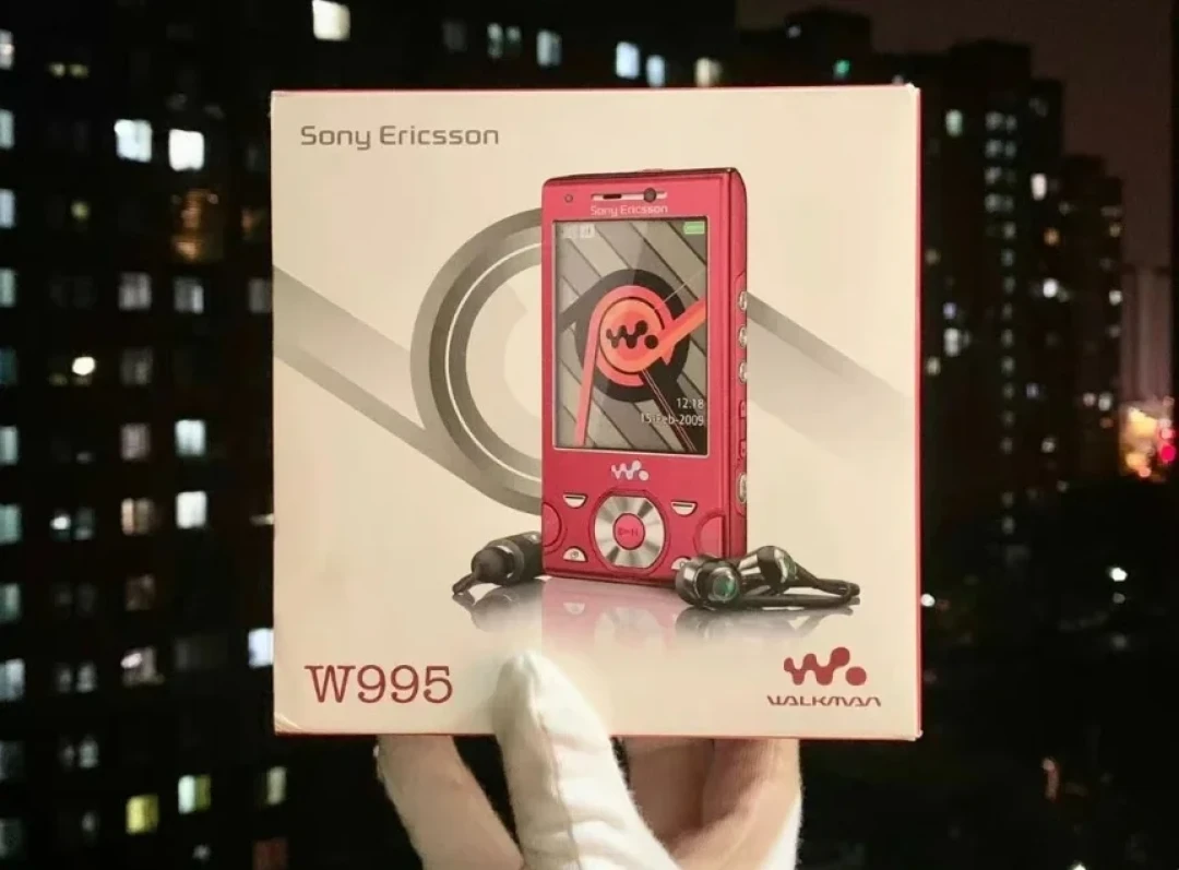 Walkman落幕于47年,当年的索爱音乐手机,正在闲鱼被开出6666元