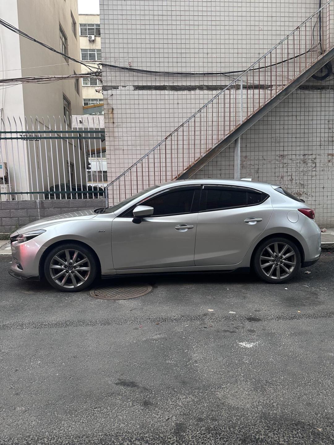 3万多能买CX-5、2万多拿下2.0昂克赛拉:翻了20多条创驰蓝天真实挂牌,按预算怎么选一次说清