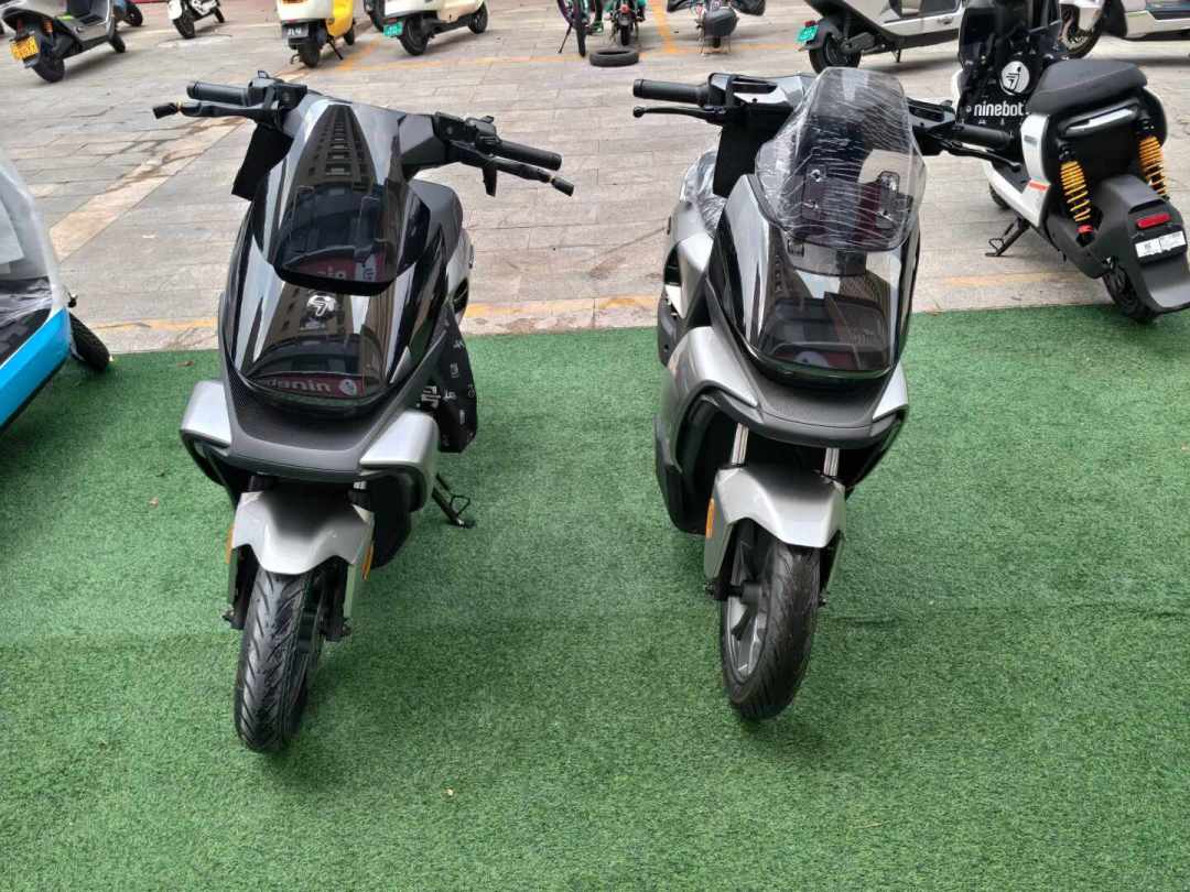 九号Mz3上市20多天：有人在等牌照，有人在除锈，还有人分不清它和机械师2