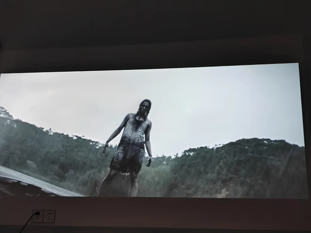 《鬼玩人6》上流媒体18天,口碑劈成两派:一边“二十年最吓”,一边零颗星骂套壳,补看前先看清这3个分歧点