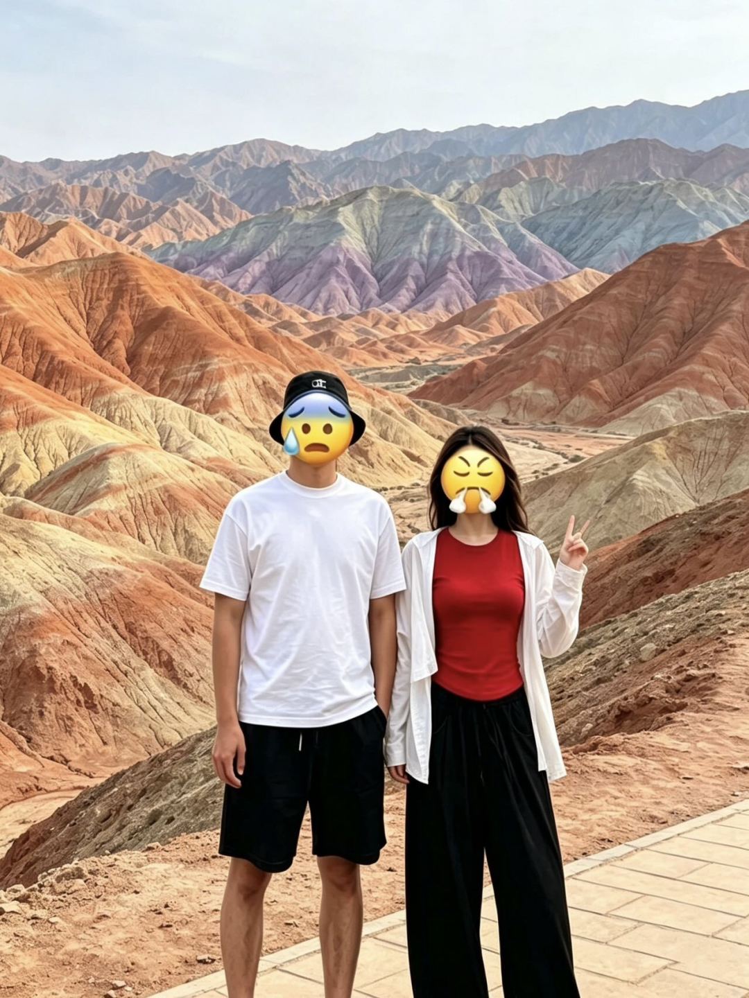 翻了60条军训防晒热帖:推荐流反映的是预算,不是口碑