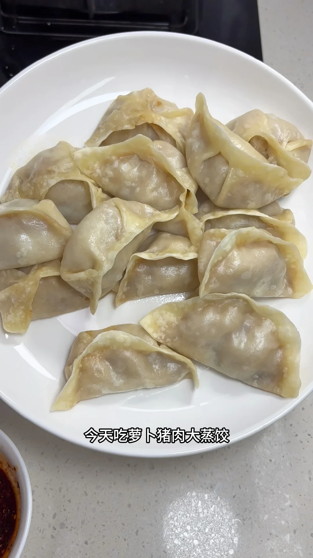 冷水要筋道，热水要柔软：我把热门面食配方对了一遍，整理出这张面团查表