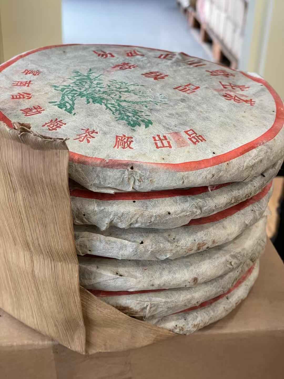 2101批7542破发61%,普洱老茶行情大跳水:3种便宜茶,只有1种值得捡