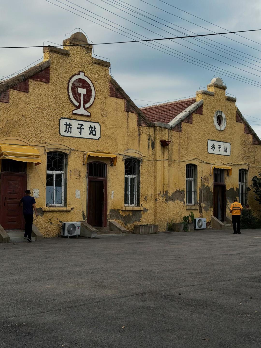 高圆圆新剧《家有七郎》杀青,高满堂放话超《南来北往》:潍坊取景地先逛为敬