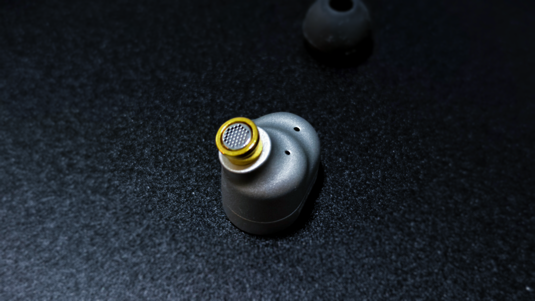 开学季买有线HiFi:100~300元,是全砸在耳塞上,还是留一点加个小尾巴?