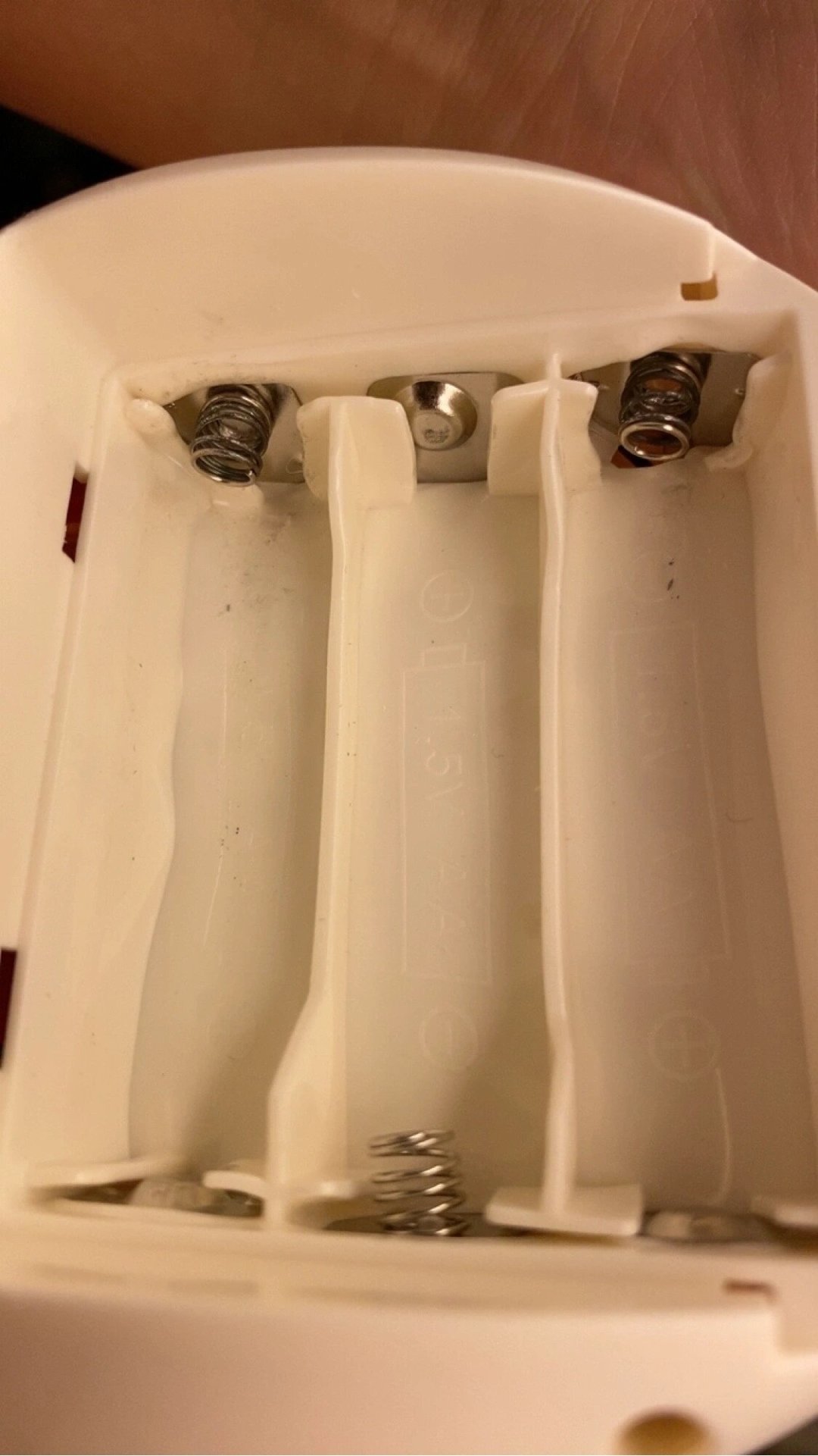 暑假快结束，算算玩具的电池账：别再喂碱性电池，一套配置用到娃长大