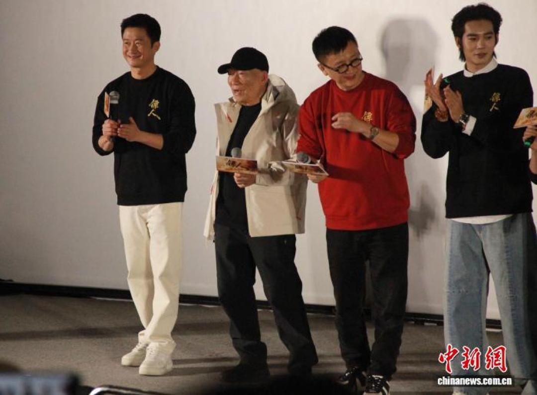 81岁袁和平百花奖最佳导演陪跑:大鹏捧走奖杯,武侠赢回了席位