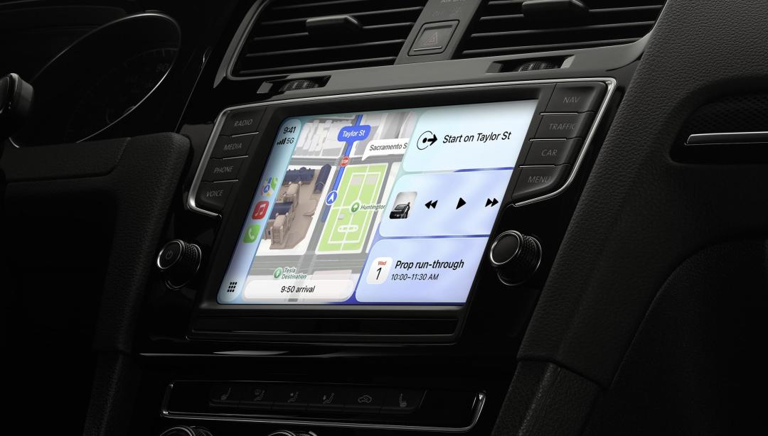 换了苹果17，CarPlay先崩了：老车车机续命的4条路，从128元到2000元