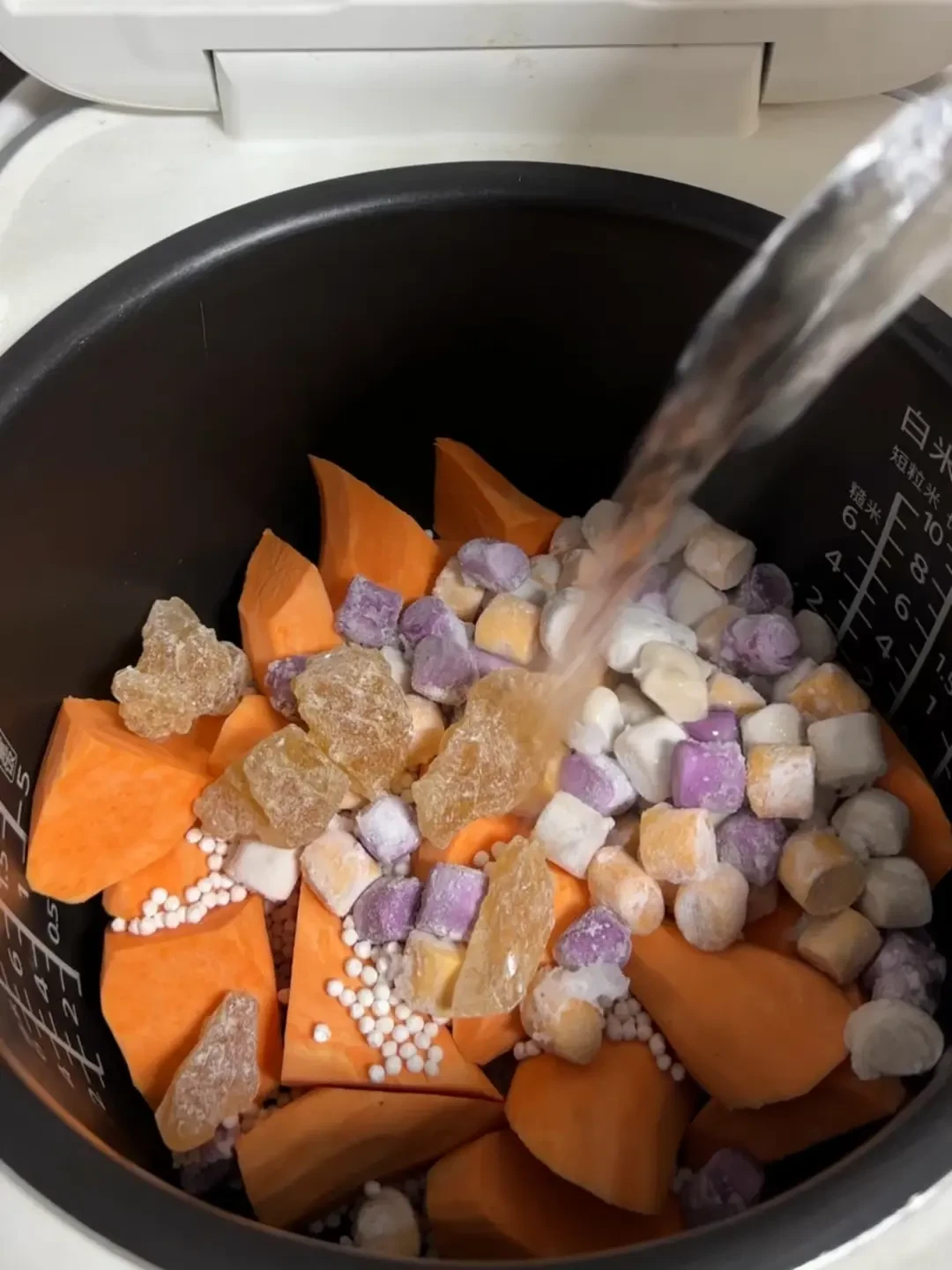 一碗糖水卖20元,配料只花3块:这份“糖水自由”的账,我替你算好了