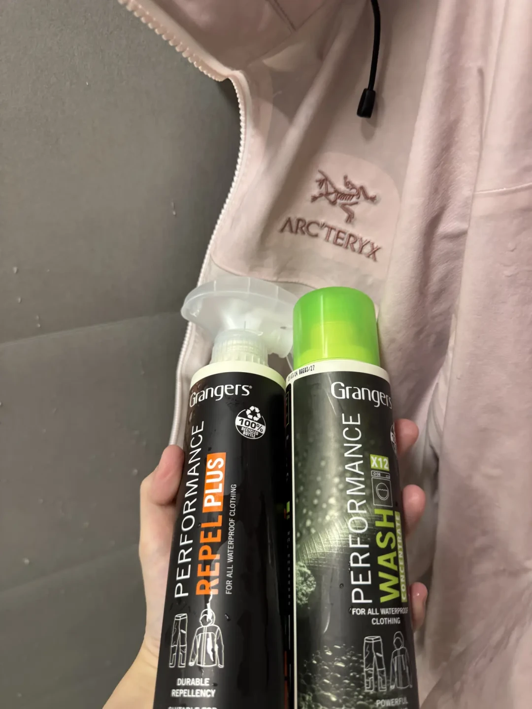 始祖鸟出柜就不泼水了?坏的通常不是几千块的膜,而是几十块的涂层