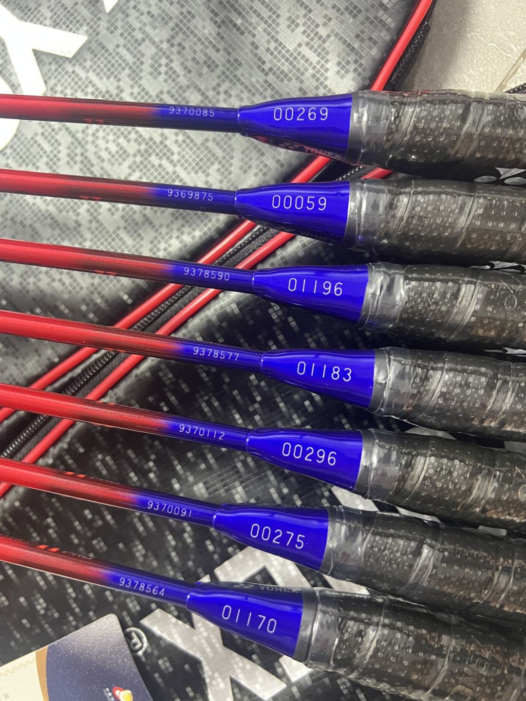 尤尼克斯“中国必胜”国羽限定8月29日开售:押型号之前,先看看前几把限定的行情后来怎么样了
