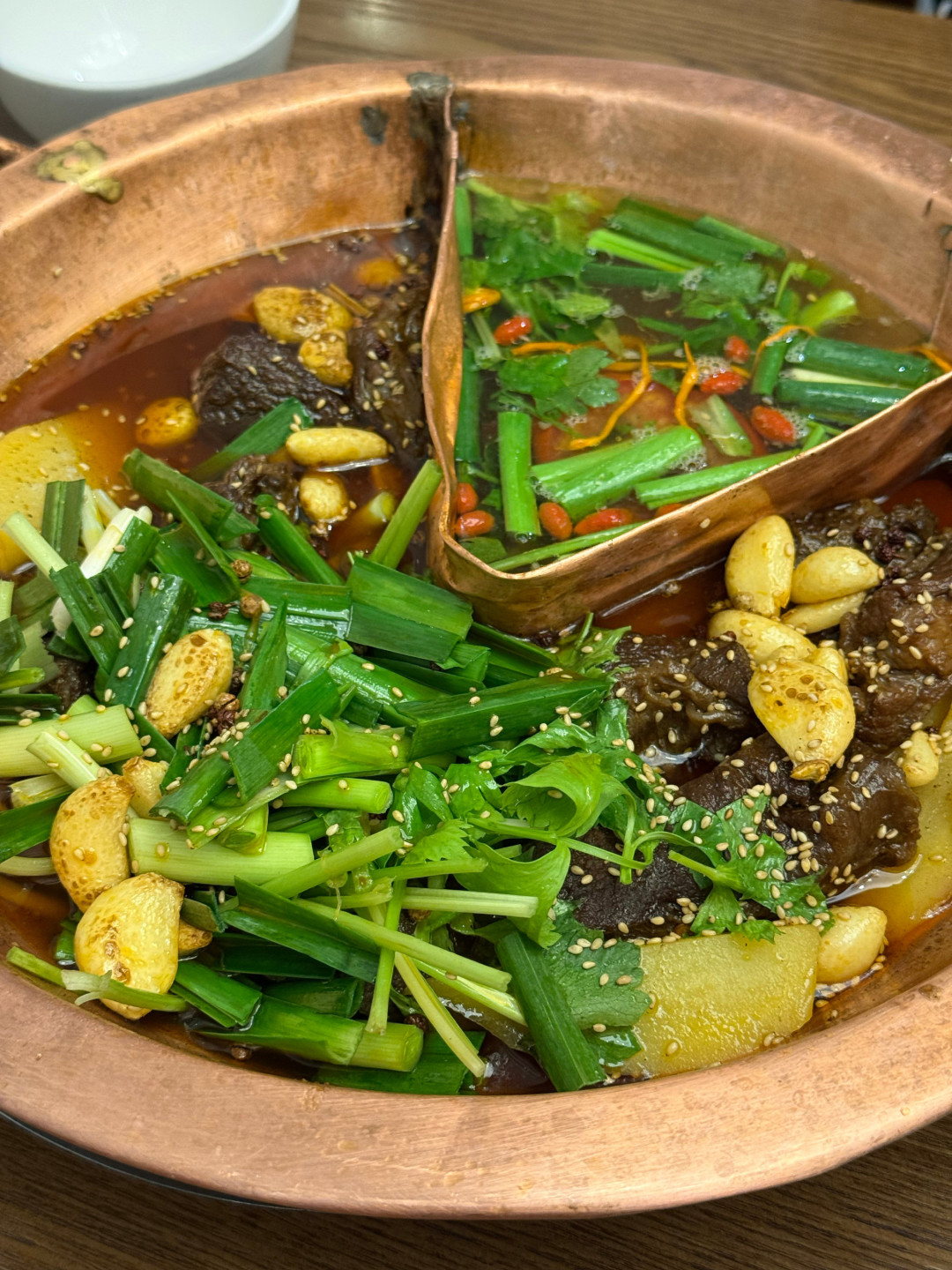 山姆牛肉涨35%、盒马牛五花一夜贵了十几元：火锅桌上的牛肉在悄悄涨价，节点在9月