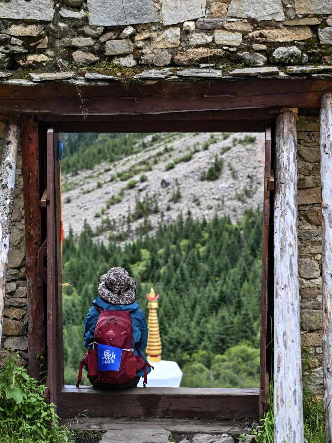 同一天两篇搭子抛弃帖刷屏:9月组队进山前,先把这6个问题问完